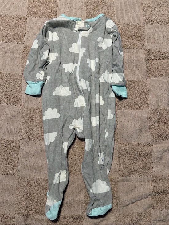 Gerber Other - Gerber Gray Cloud Footed One-Piece with Mint Trim Accents